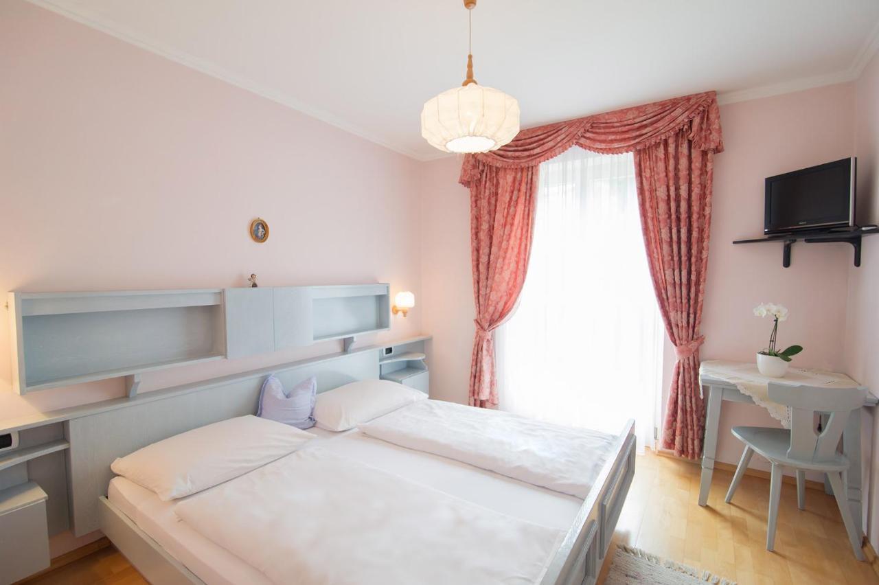 Haus St. Valentin Villa Eppan an der Weinstraße Exteriör bild