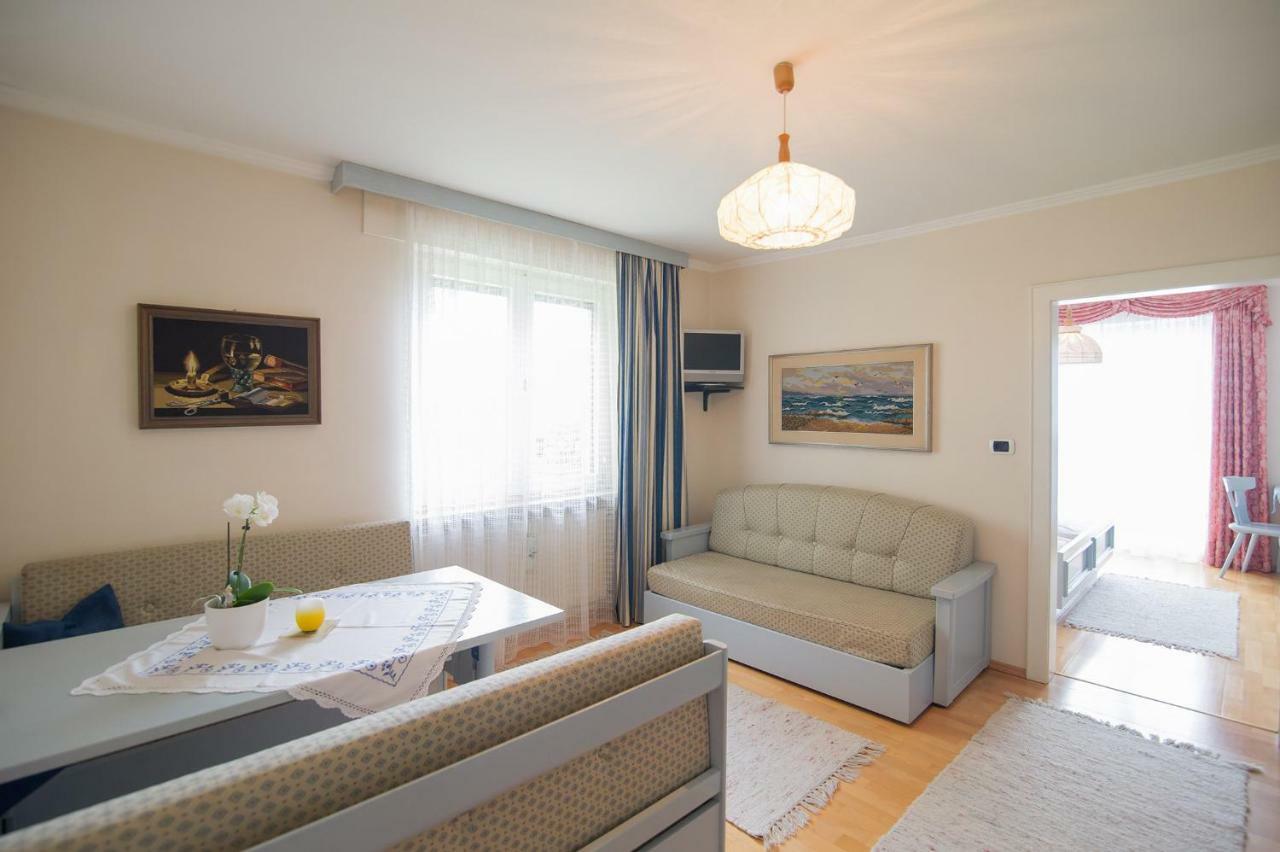 Haus St. Valentin Villa Eppan an der Weinstraße Exteriör bild